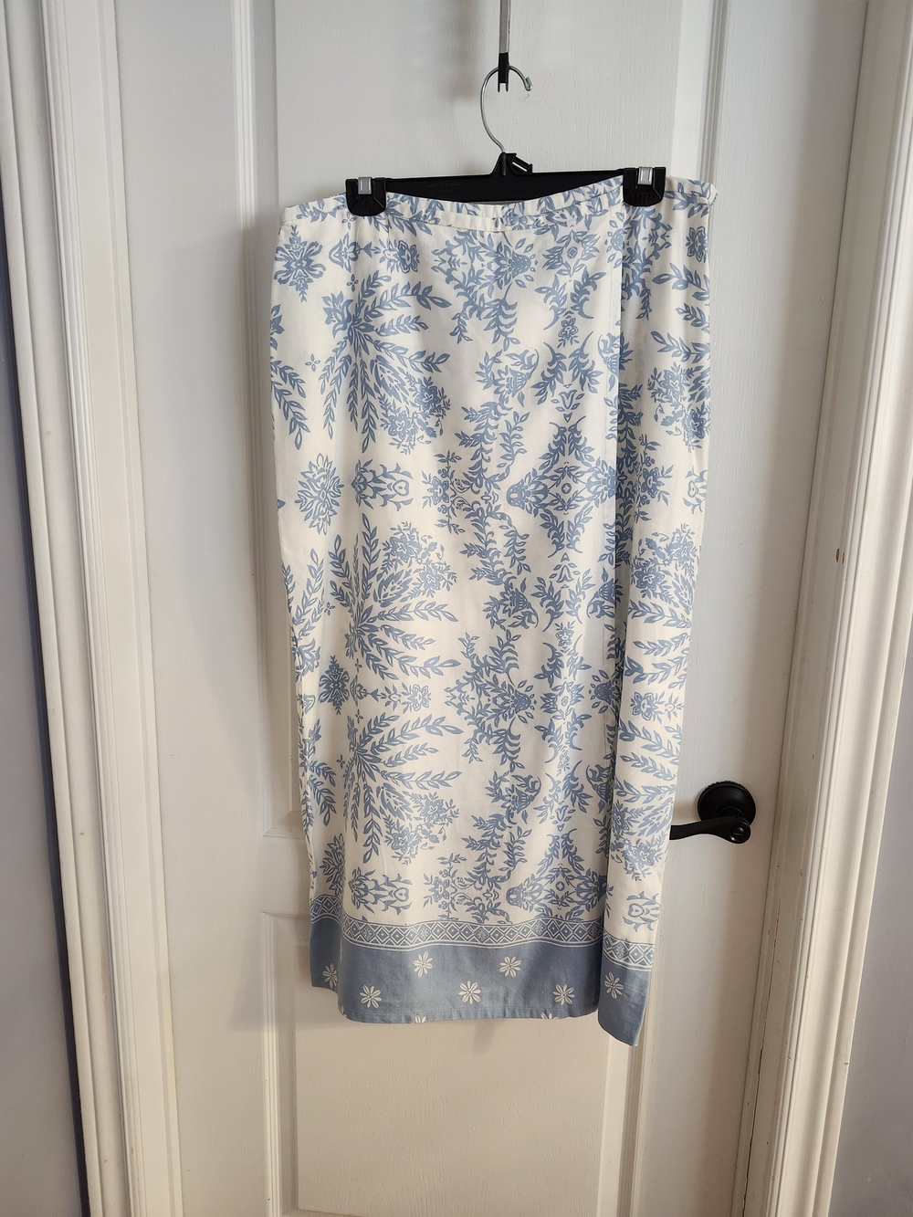 New Cream & Light Blue Floral Midi Wrap Skirt